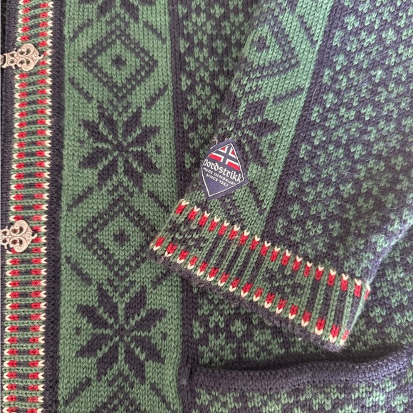 Vintage Nordstrikk womens cardigan jacket virgin wool green navy pewter clasp L - Picture 10 of 10